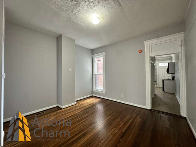 Building Photo - 3 Bedroom with Fenced Yard and Spacious Primary Bedroom near Coppin University