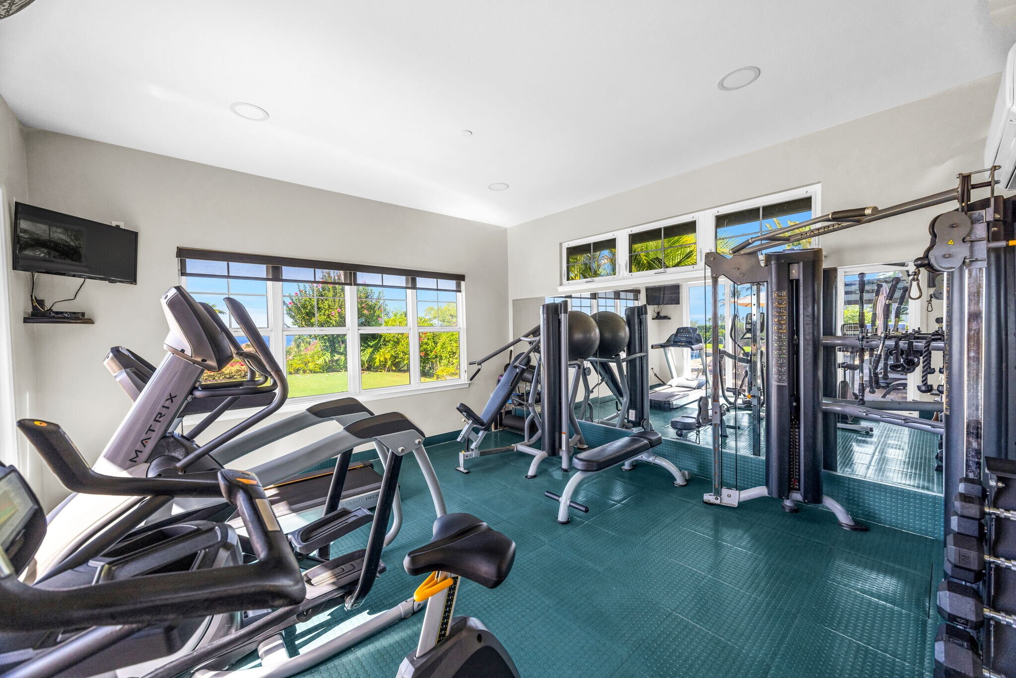 Building Photo - 3950 Kalai Waa St