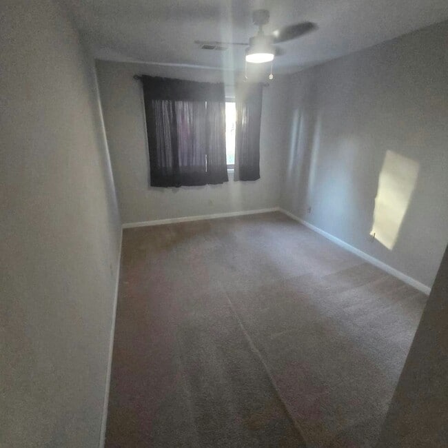 Building Photo - 3314 Northcrest Rd