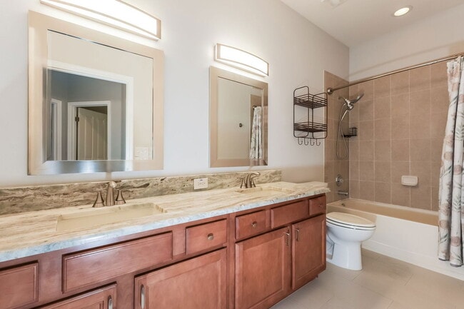 Building Photo - 6935 Runner Oak Dr