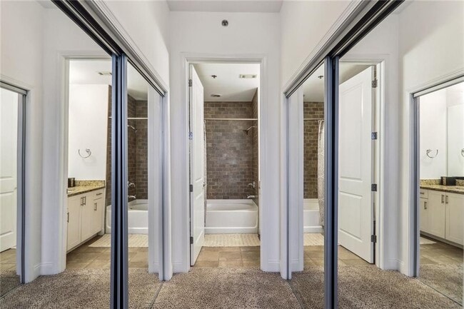 Building Photo - 270 17th St NW