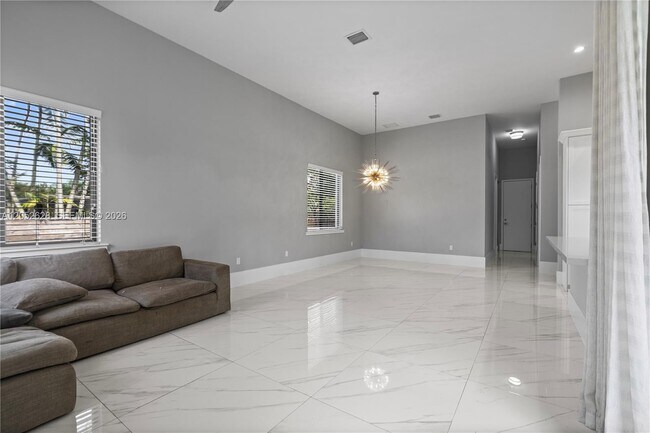 Building Photo - 9340 SW 177th St