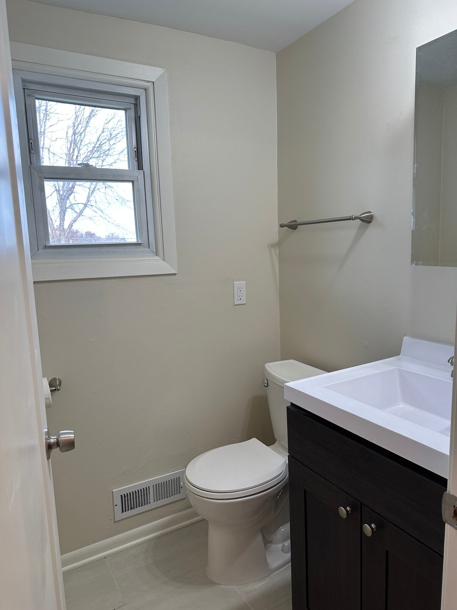 Half bath on main floor - 1364 Poppyseed Dr