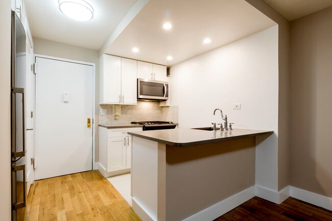 Interior Photo - 792 Columbus Avenue
