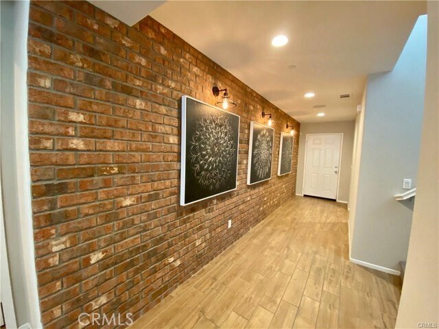 Building Photo - 29334 Linden Pl