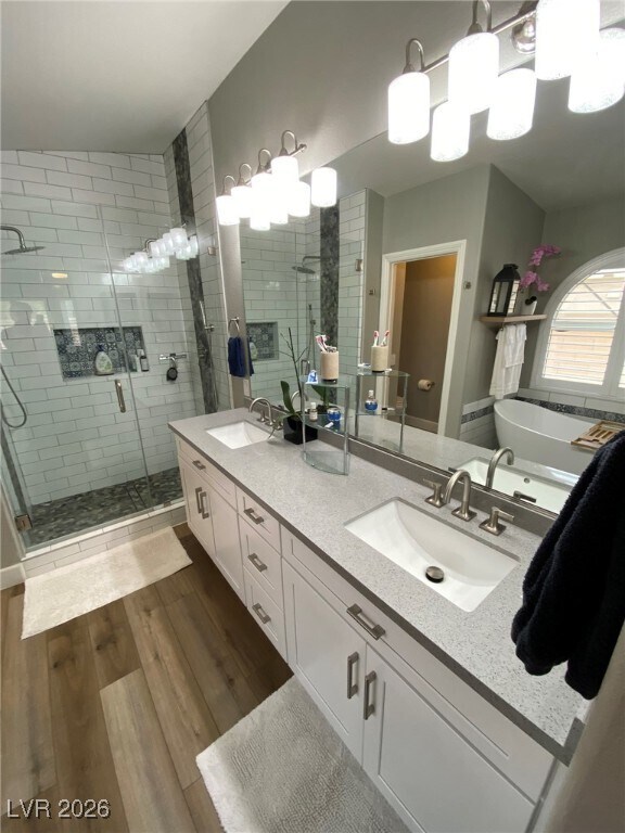 Building Photo - 6528 N Ruddock Dr