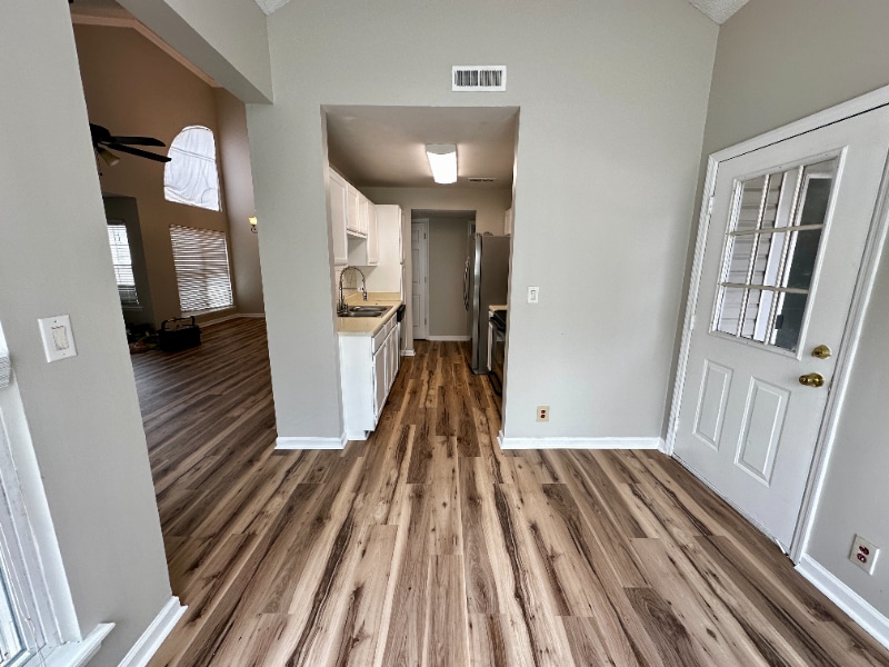 Building Photo - 1091 Stones Throw Dr NW