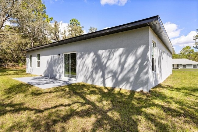 Building Photo - 6761 SW 151 Loop