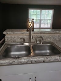 Building Photo - 916 8th Ave