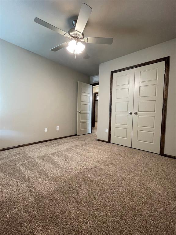 Building Photo - 2033 Sara Vista Dr