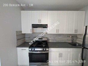 Building Photo - 200 Bergen Ave