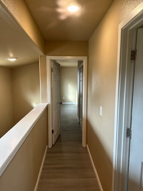 Building Photo - Modesto 3 Bedroom 2 Bathroom Home.