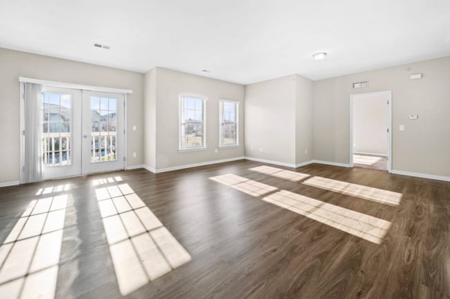 Building Photo - Towne Center Flats - 14064 Webster Dr.