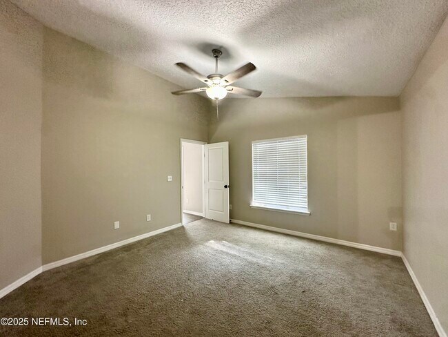 Building Photo - 1559 Irishwood Ct