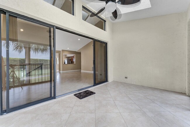 Building Photo - 7888 Granada Pl