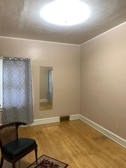 2313 Second Bedroom - 2313 N Holton St