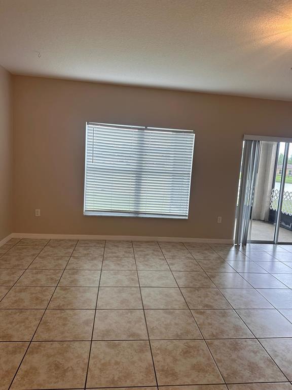 Building Photo - 4028 Marina Isle Dr