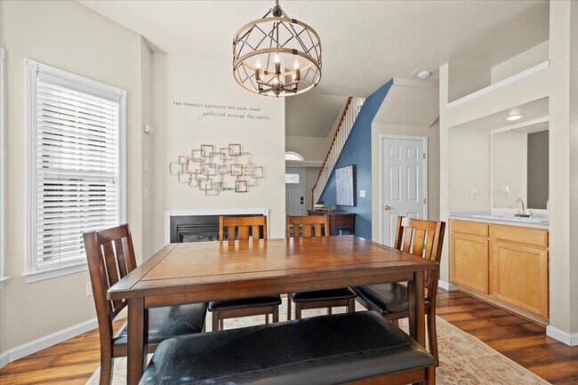 Building Photo - 1100 Heckathorn Pl