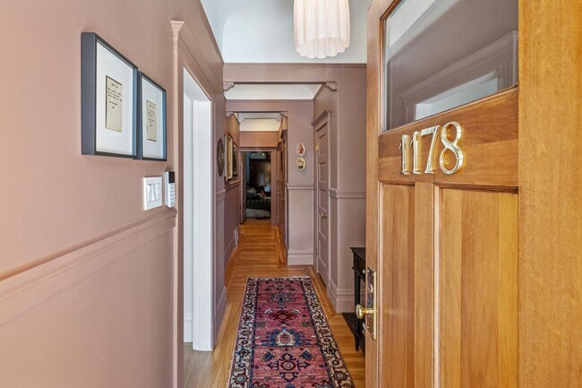 Building Photo - 1178 Broadway