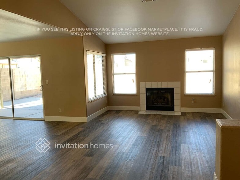 Building Photo - 4412 W La Madre Way