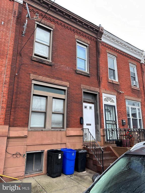 Building Photo - 2113 S 18th St