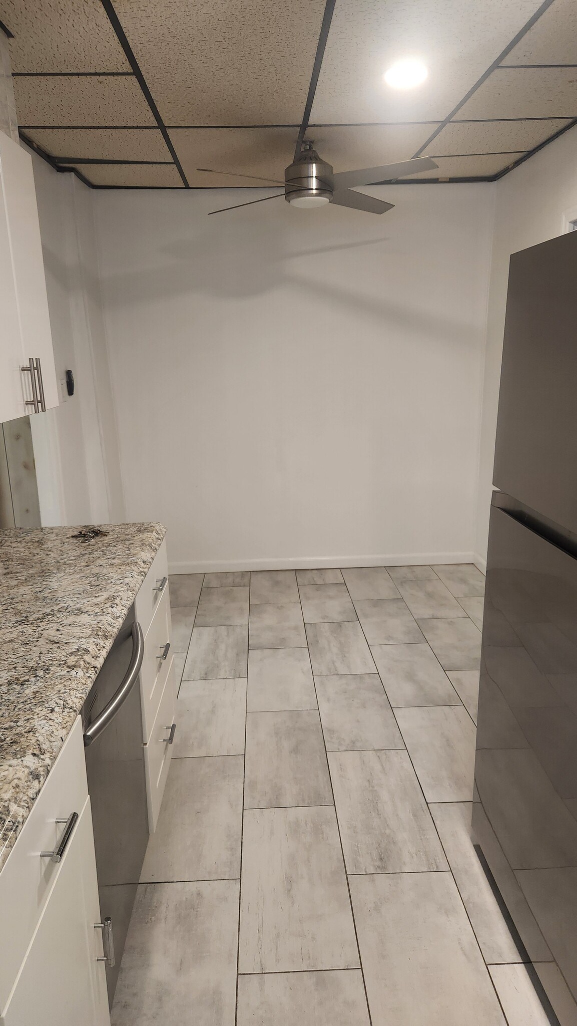 Building Photo - 19 Brighton Ct