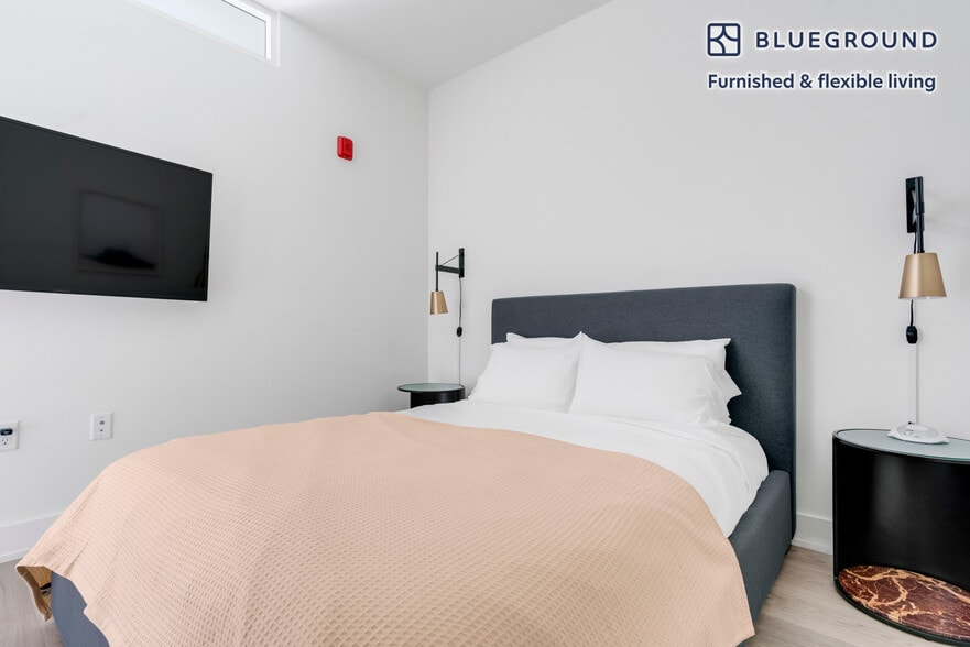 Building Photo - 1324 North Capitol St NW