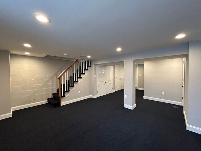 Building Photo - 3 Bedroom County Home - Opportunity Area