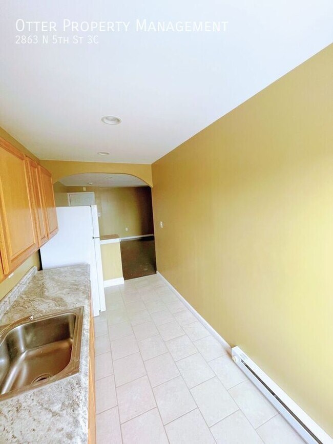 Building Photo - 2863 N 5th St