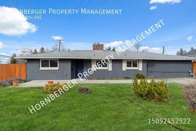 Building Photo - Beautifully Remodeled 4 Bed 2 Bath Single ...