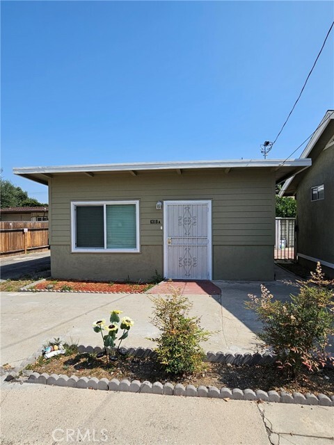 Building Photo - 6318 Lemon Ave