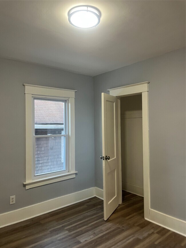 Building Photo - 36 Frederick St