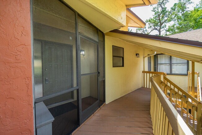 Building Photo - 13115 Belhaven Ct