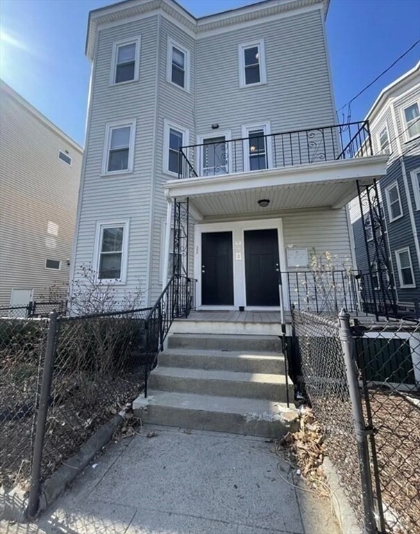 Building Photo - 24 Belknap St