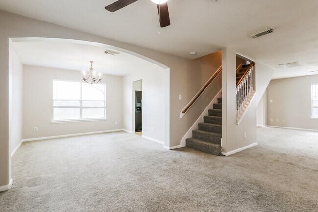 Building Photo - 25306 Barmby Dr