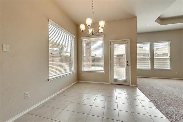 Building Photo - 1100 Lake Woodland Dr