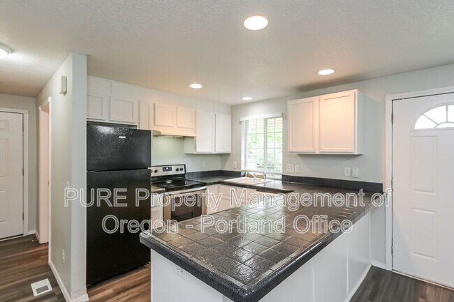 Building Photo - 1811 SE 162nd Ave