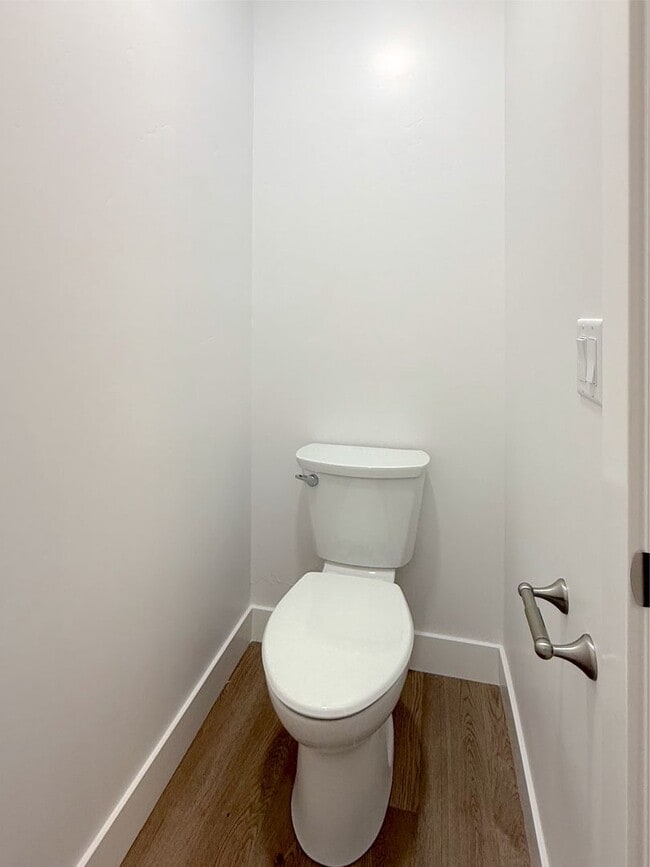 Building Photo - Brand New 3 bed, 2.5 Bath 1 car garage Townhome