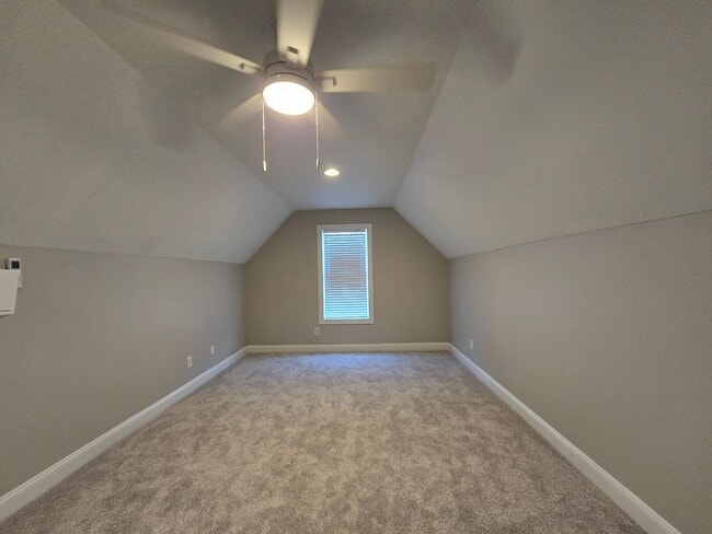 Building Photo - 641 Orchard Falls Dr