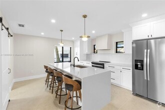 Building Photo - 22274 SW 61st Ave