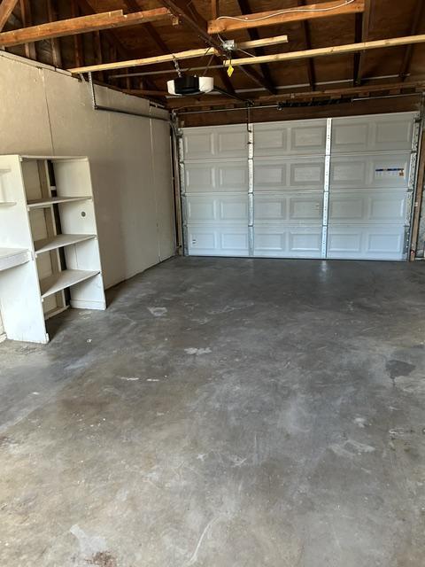 Building Photo - 26081 Lawton Ct
