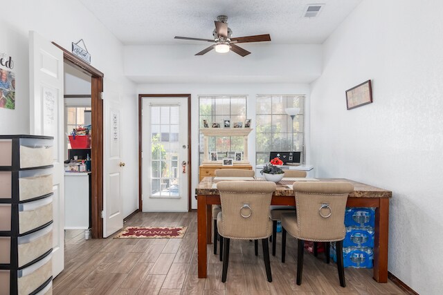 Building Photo - 6100 Woodlake Pky