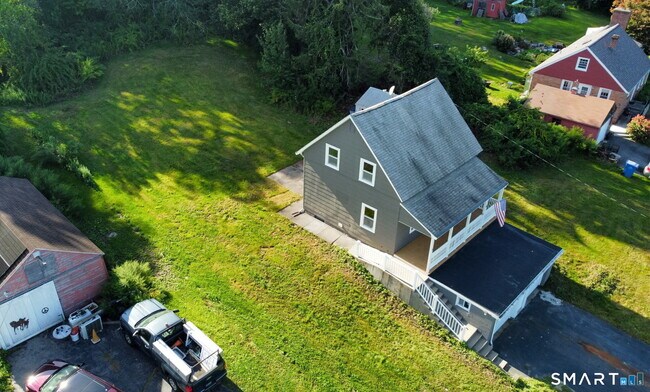 Building Photo - 292 Old Colchester Rd