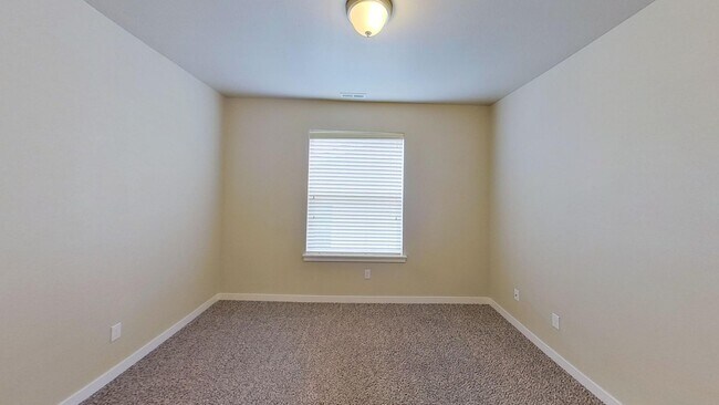 Building Photo - 2616 Tranquil Ave NW
