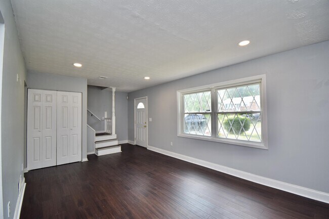 Building Photo - 3918 Eddystone Dr