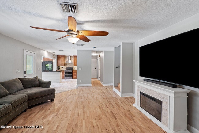 Building Photo - 4357 Ligustrum Dr