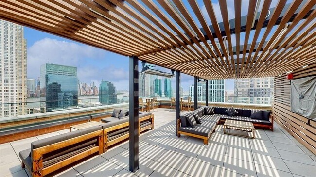 Building Photo - 10 Provost St