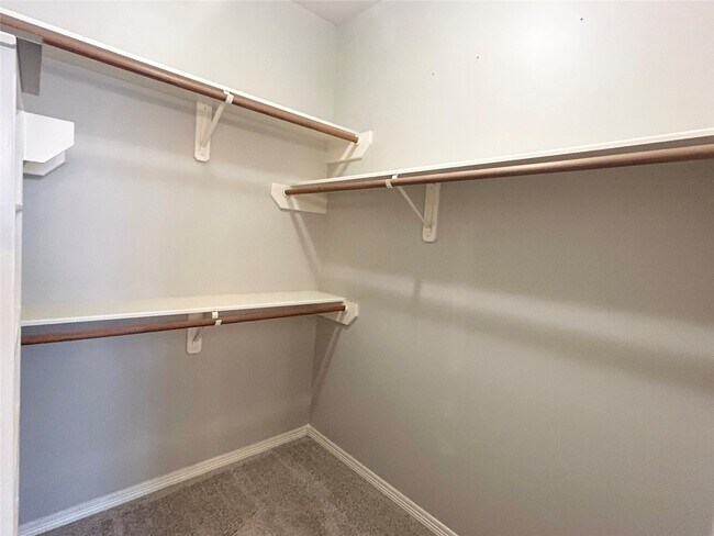 Building Photo - 3430 Rolling Terrace Dr