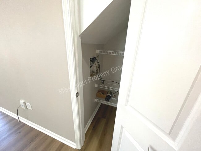 Building Photo - 3BR/3.5BA For Rent