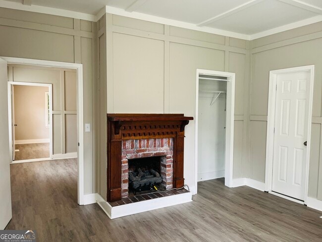 Building Photo - 608 Askew Ave